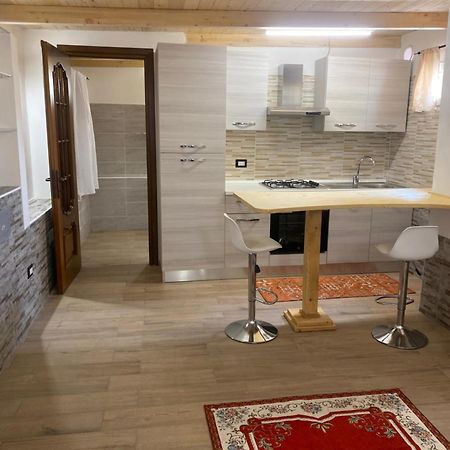 Monolocale Indipendente Nel Quartiere Residenziale Genneruxi Apartman Cagliari Kültér fotó