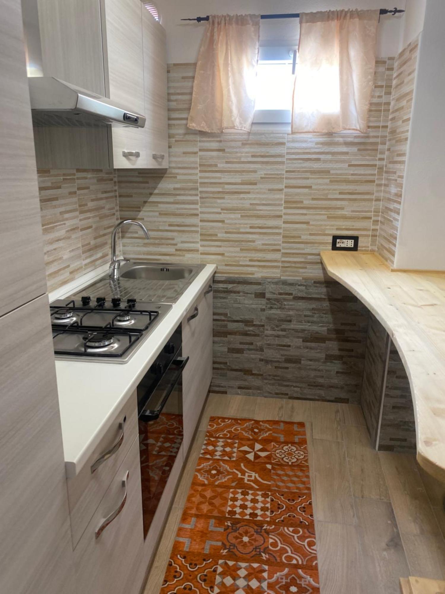 Monolocale Indipendente Nel Quartiere Residenziale Genneruxi Apartman Cagliari Kültér fotó